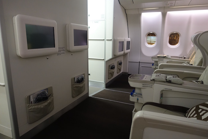 fiji airways a330 bulkhead business class legroom