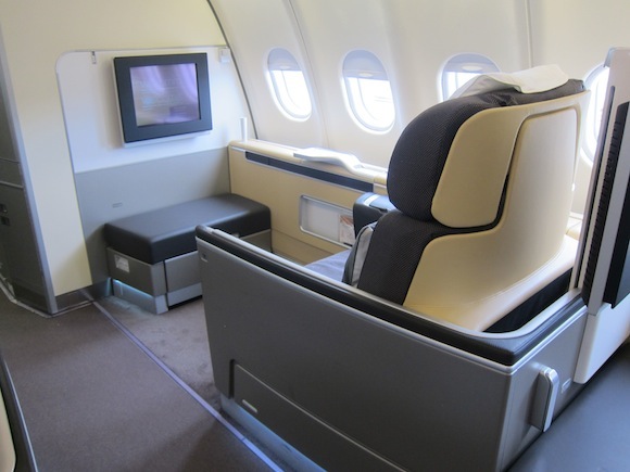 Review Lufthansa First Class Vancouver To Munich One Mile At A Time