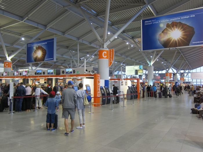 LOT Polish Lounge Warsaw Review I One Mile At A Time