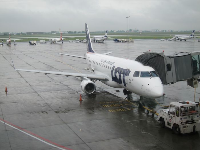Lot Polish Lounge Warsaw Airport 36