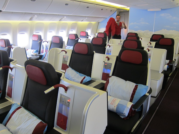 austrian airlines business class baggage