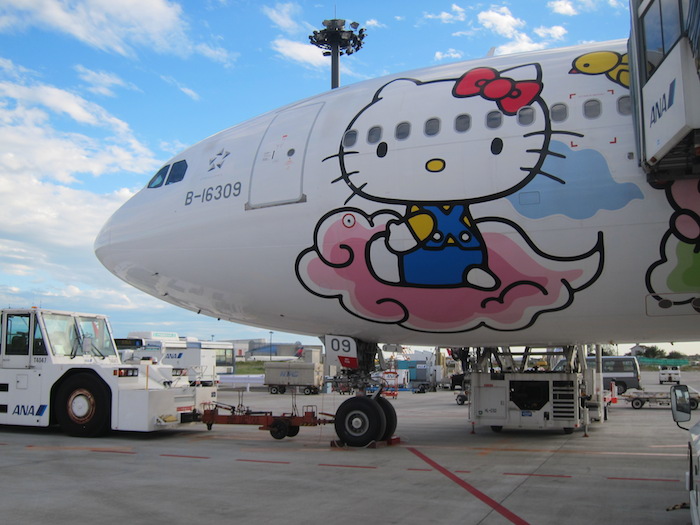 EVA Air's Hello Kitty Jet Service - One Mile at a Time