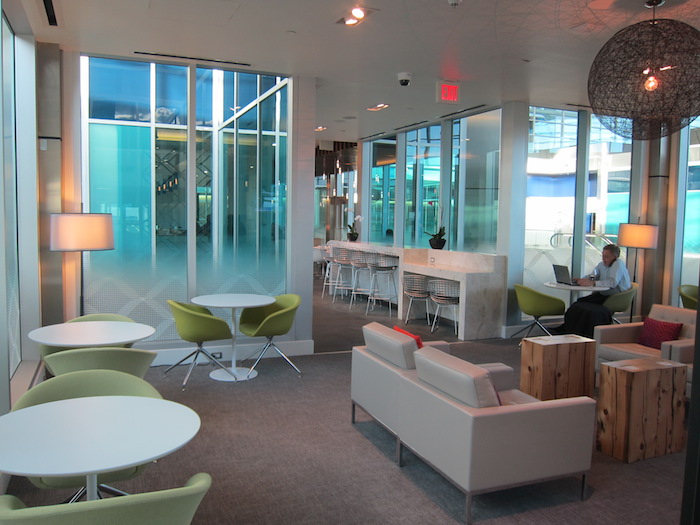 miami centurion lounge