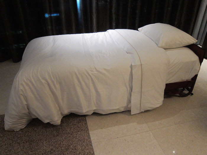 How Much Should A Hotel Rollaway Bed Cost One Mile At A Time