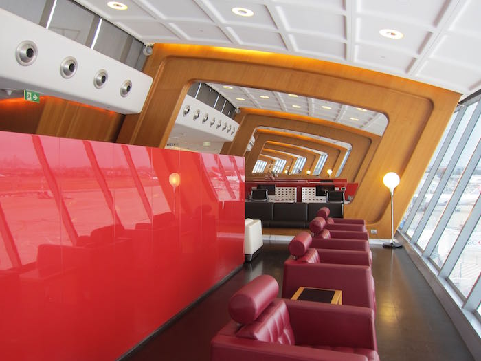 Qantas First Lounge Sydney Review I One Mile At A Time