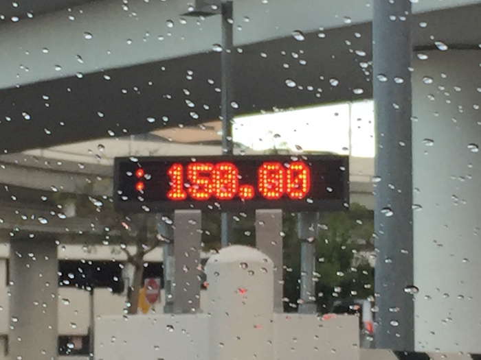 20 Minutes Of Airport Parking Costs HOW MUCH?!?! | One Mile at a Time