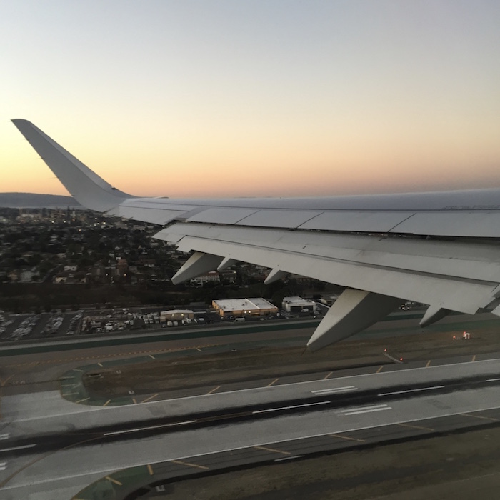 Review American Economy Class A321 Los Angeles To New York One