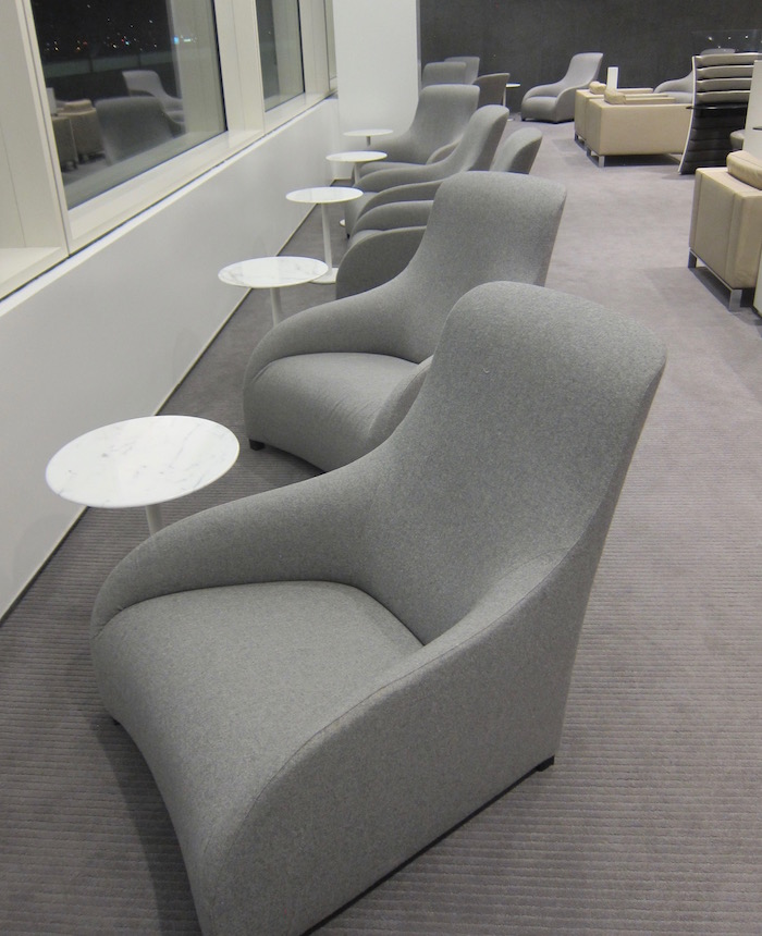 Review Cathay Pacific Lounge San Francisco Airport One