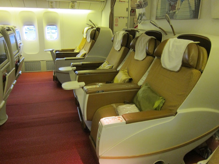 Review Air India First Class 777 London To Delhi One Mile At A Time 0674