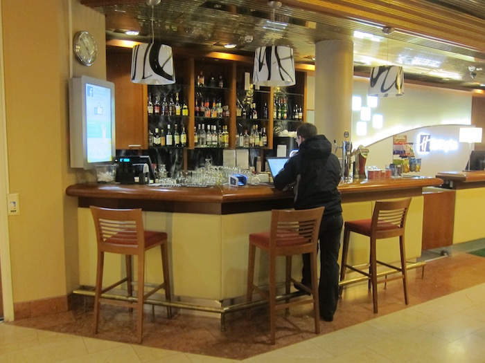 Review holiday inn helsinki airport one mile at a time