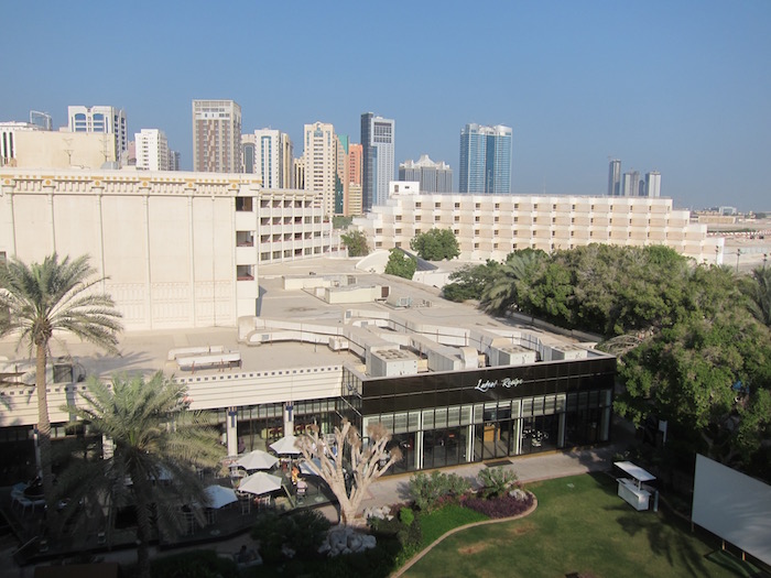 Review Le Meridien Abu Dhabi One Mile at a Time