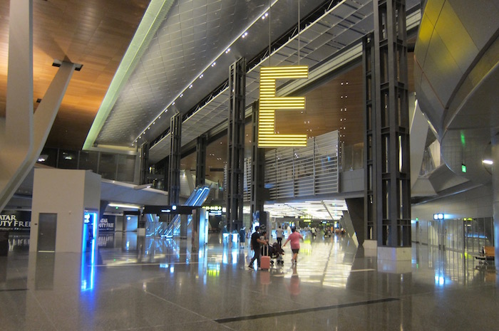 Review Qatar Airways Al Safwa First Class Lounge Doha Airport