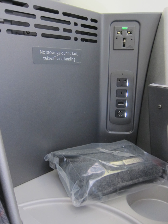 American-Business-Class-A321 - 13