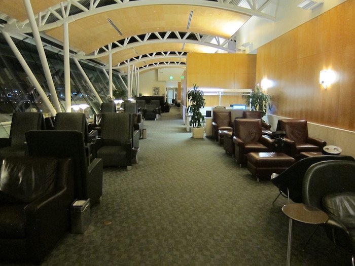 American Flagship Lounge LAX Review I One Mile At A Time