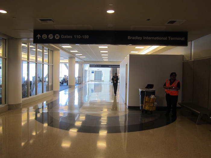 My Experience With The LAX International Terminal Connector One Mile
