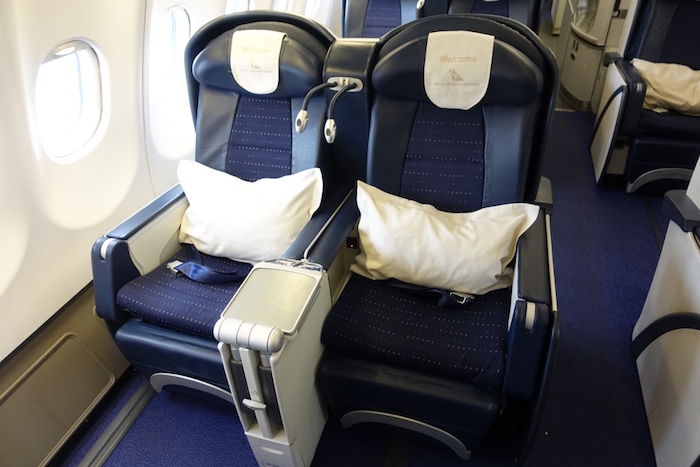 South African Airways A340 Business Class In 10 Pictures - One Mile at ...