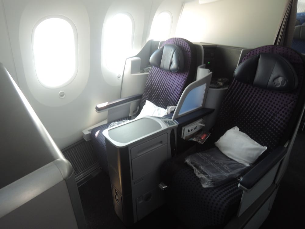 aeromexico 777 first class