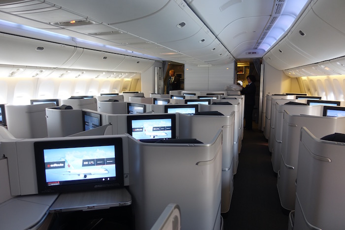 Review Air Canada Business Class 777 London Heathrow To