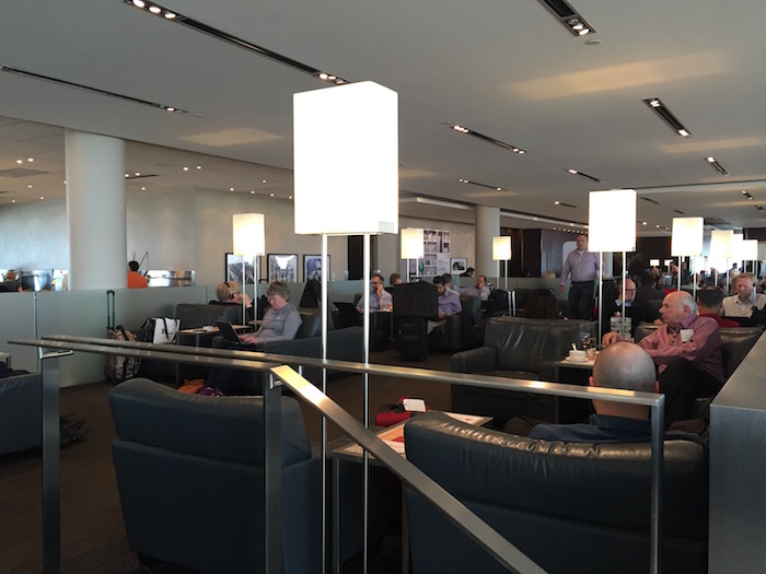 Maple Leaf Lounge Toronto Review I One Mile At A Time maple-leaf-lounge-toronto-review-i-one-mile-at-a-time