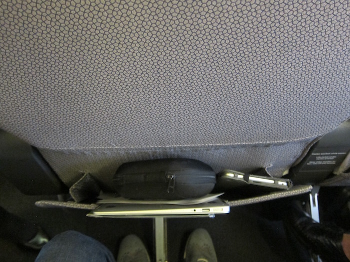 Review: Qantas Business Class 737 Sydney To Auckland - One Mile at a Time