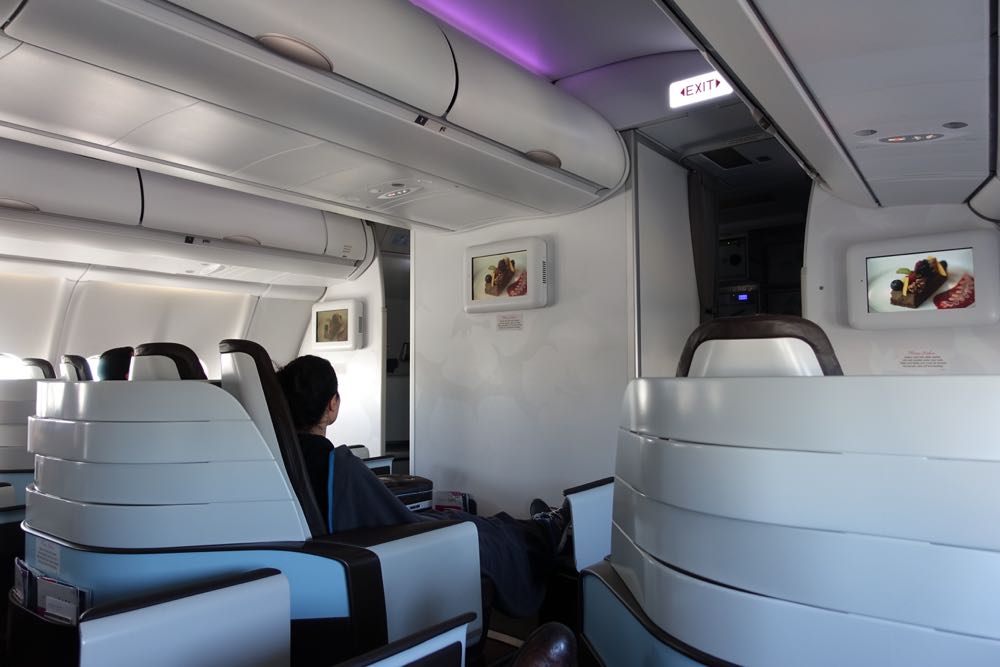 First Look New Hawaiian Airlines Lie Flat Premium Cabin One