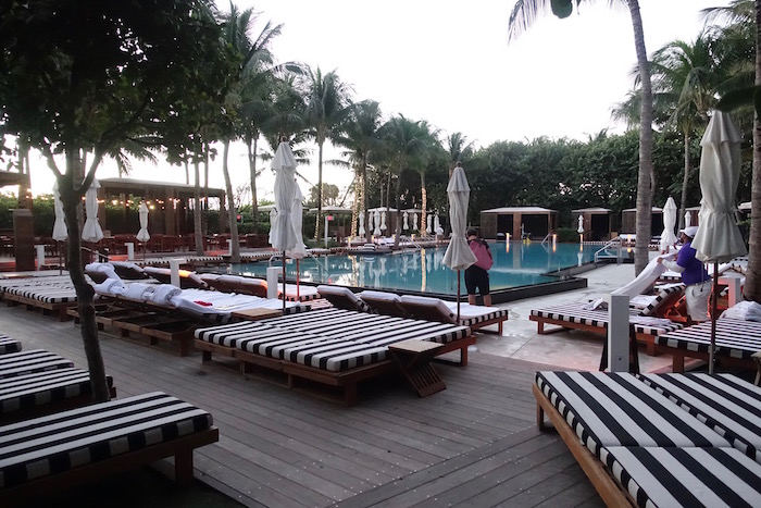 W South Beach Cabana Al The Best Beaches In World Review W South Beach One Mile At A Time