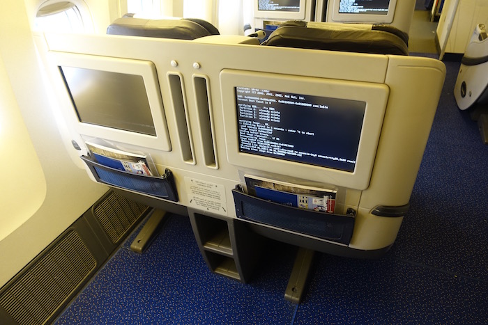 egyptair-business-class-777-11