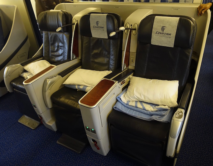  egyptair - classe affaires-777-12