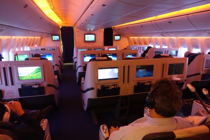 egyptair-business-class-777-34