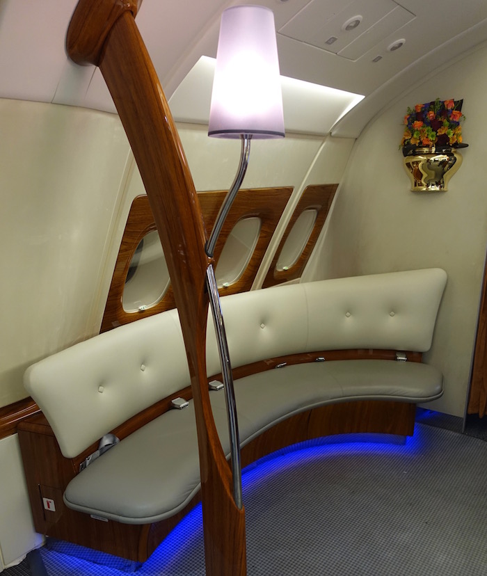 Emirates-Business-Class-A380-67