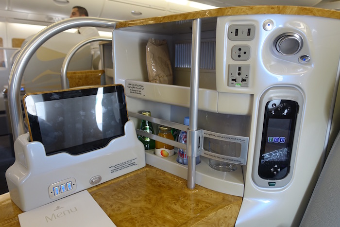 emirates-business-class-a380-8