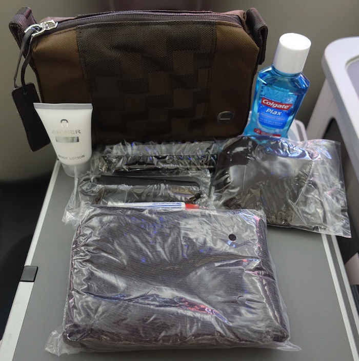 royal jordanian hand luggage