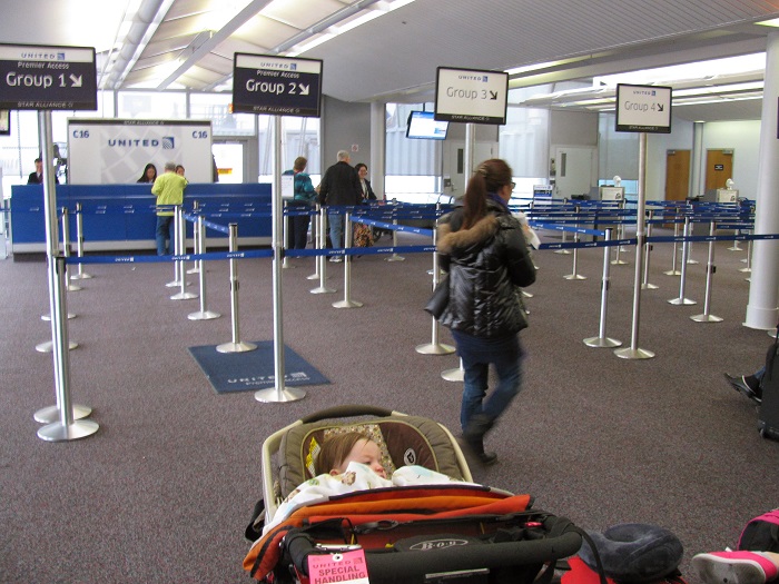 united airlines gate check stroller