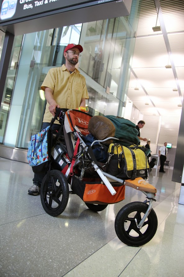 delta airlines baby stroller