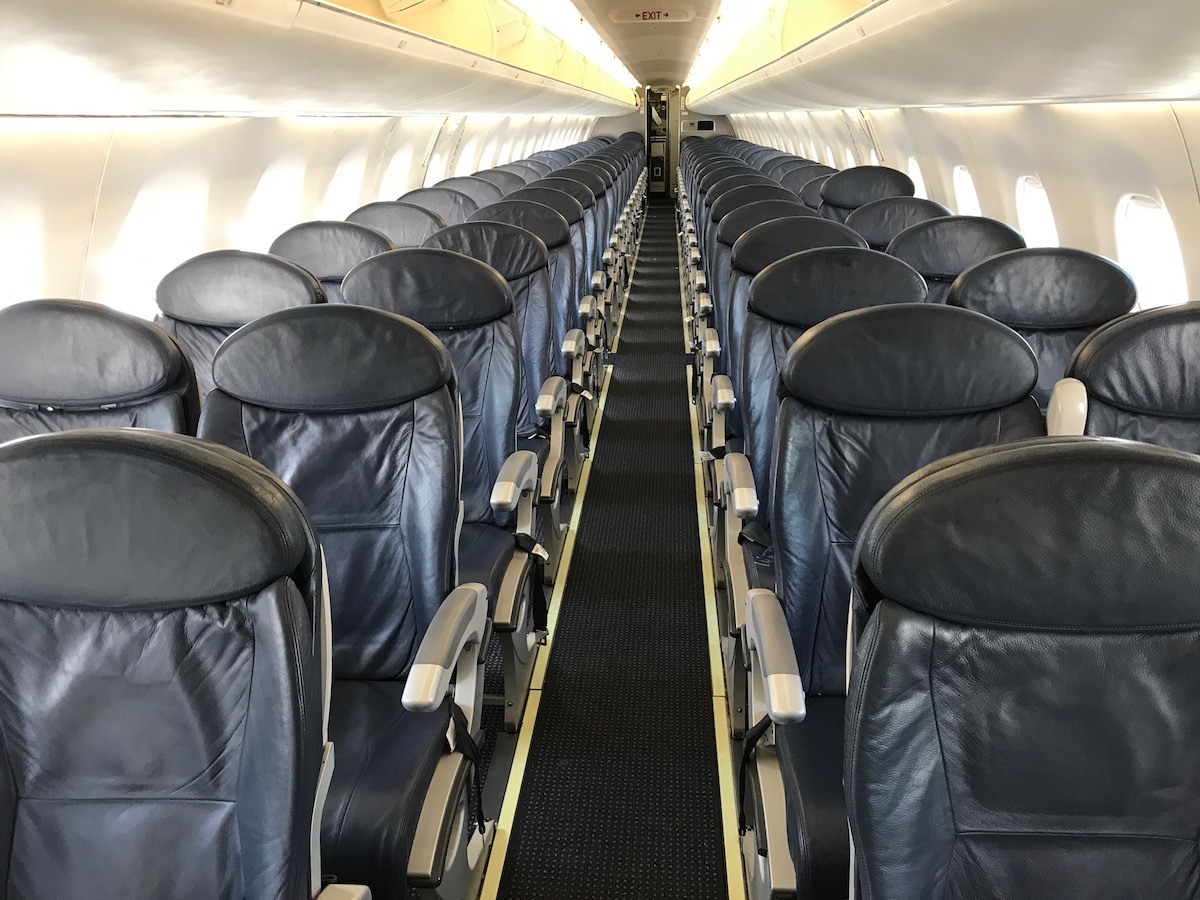 american embraer 175 overhead bin size