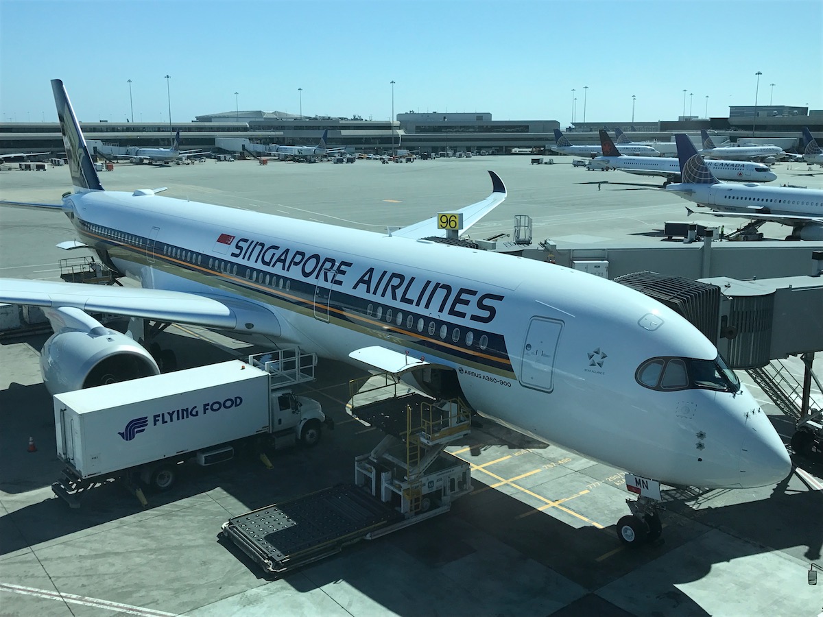 singapore airlines hand carry weight