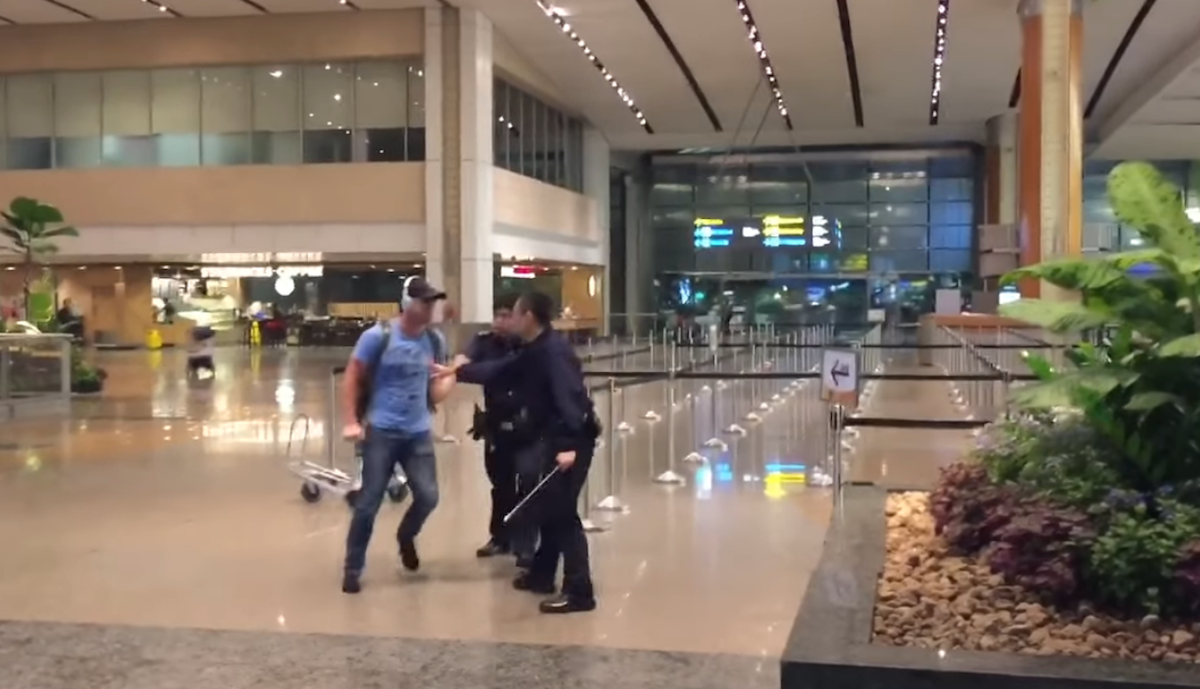 Video Guy Attacks Police Officers At Changi Airport Gets Six Months