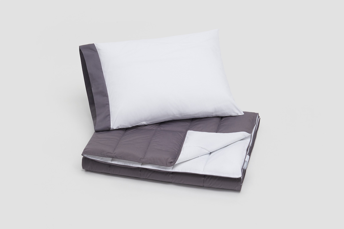 American Airlines Is Introducing Casper Bedding In First & Business