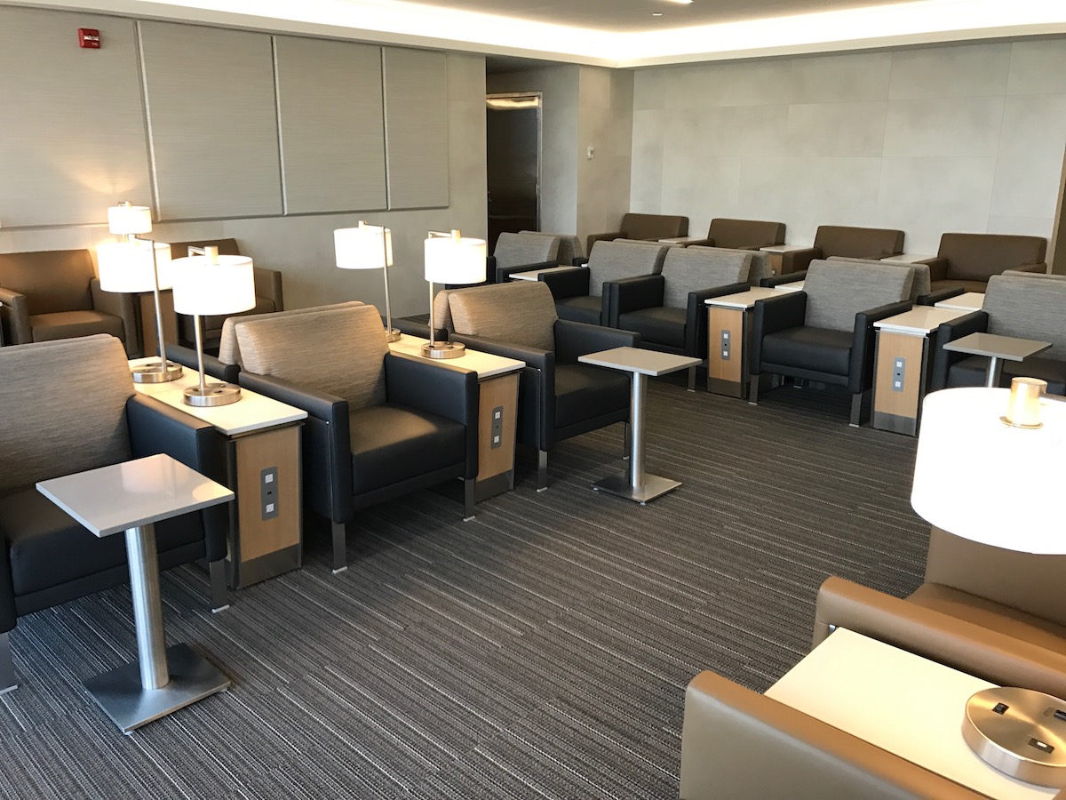 A Look At American's New Flagship Lounge At O'Hare Airport One Mile