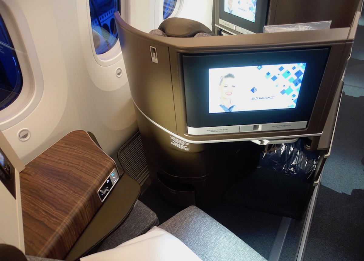 El Al Boeing 787 9 Business Class El Al 787 Business Class Review I One Mile At A Time