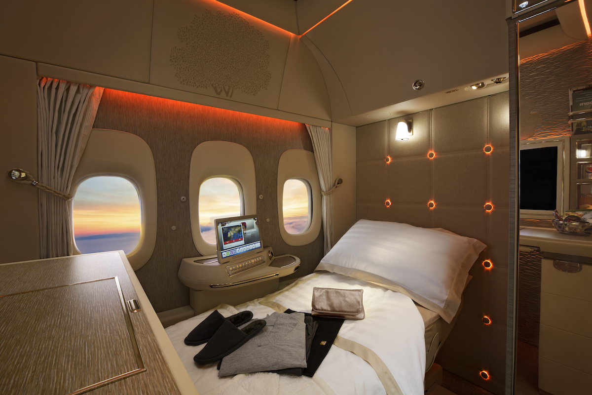 Emirates 777 business class to greece