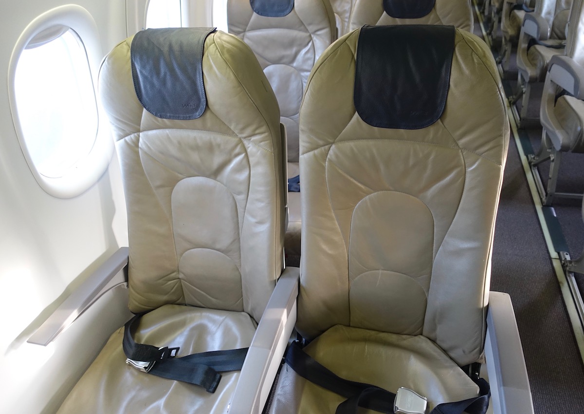 Review Porter Airlines Economy Toronto To Newark One Mile At A Time