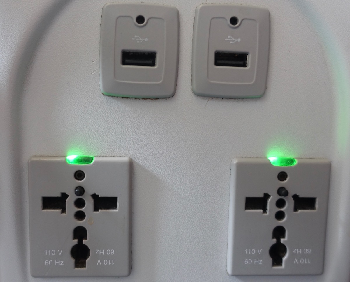 Qatar Airways A320 Business Review I One Mile At A Time