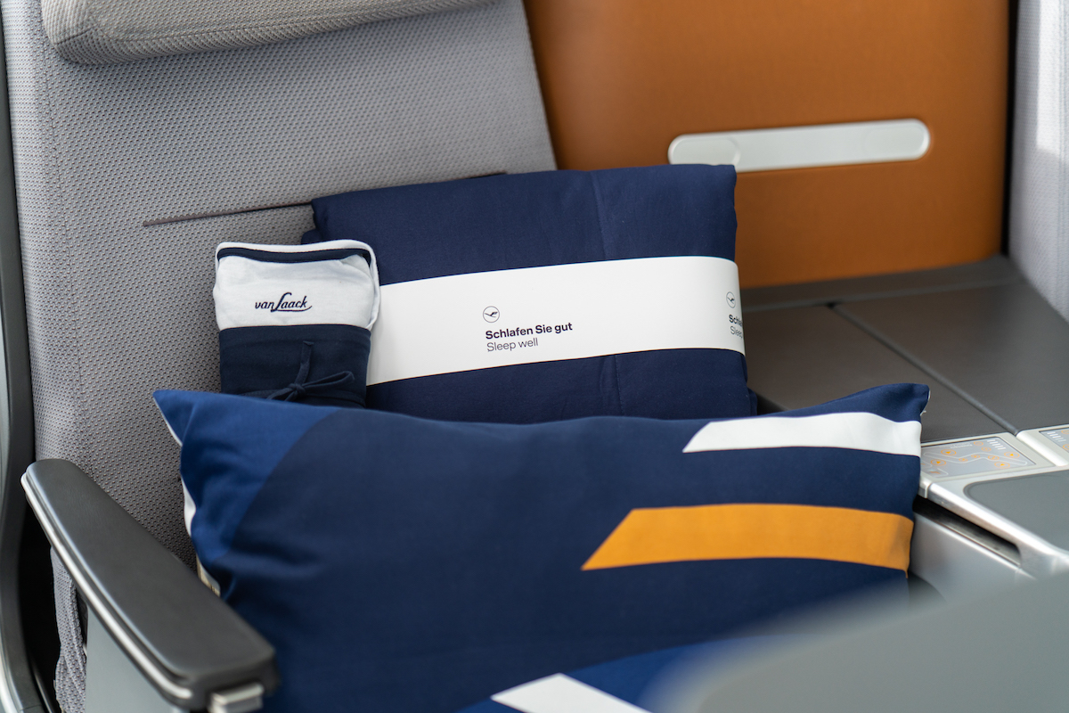 Lufthansa Introduces New Business Class Bedding & Sleep Shirts One