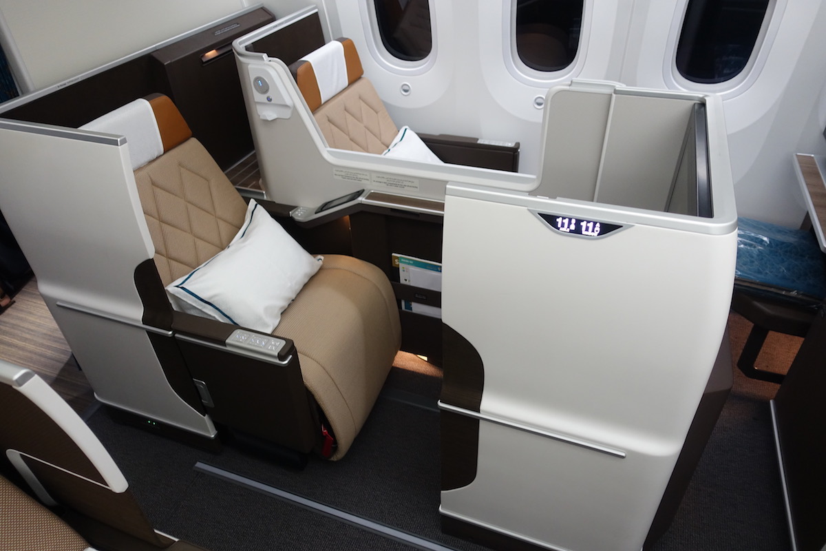 Omar Air First Class 787 9 Review I One Mile At A Time