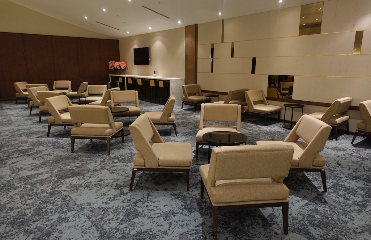 Malaysia Airlines Golden Lounge Review I One Mile At A Time