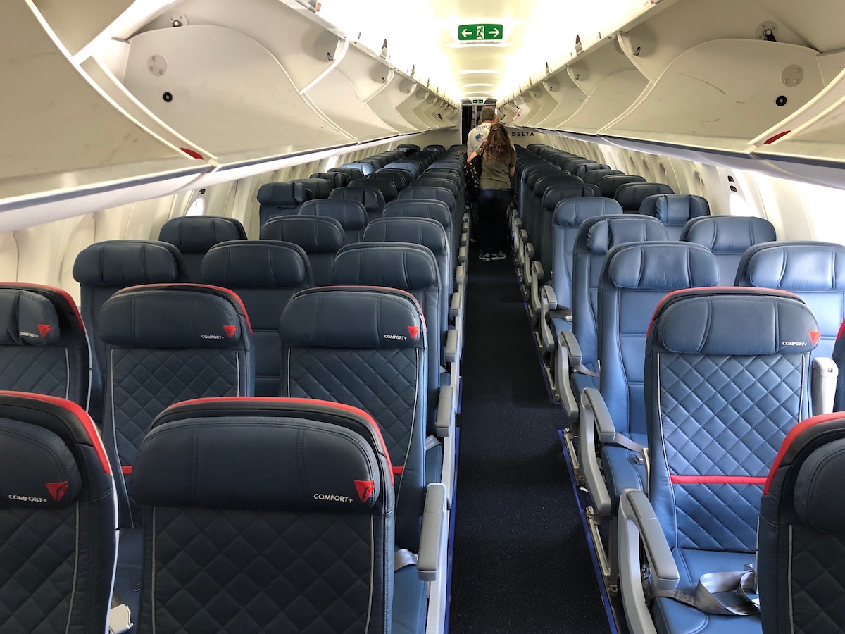 Delta Keeping 717s Through 2030 Installing Tvs One Mile