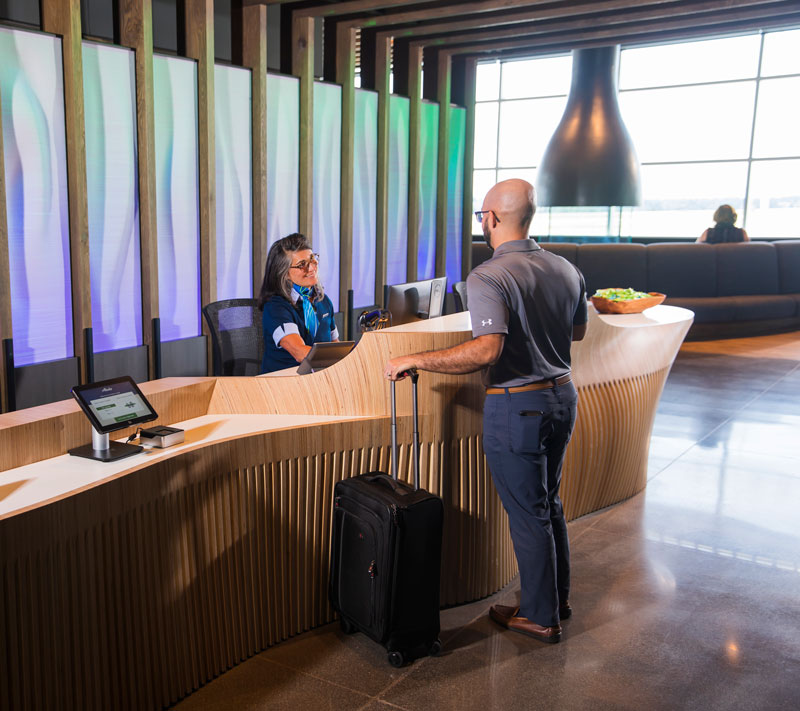 Now Open Alaska Airlines New Seatac Lounge One Mile At A