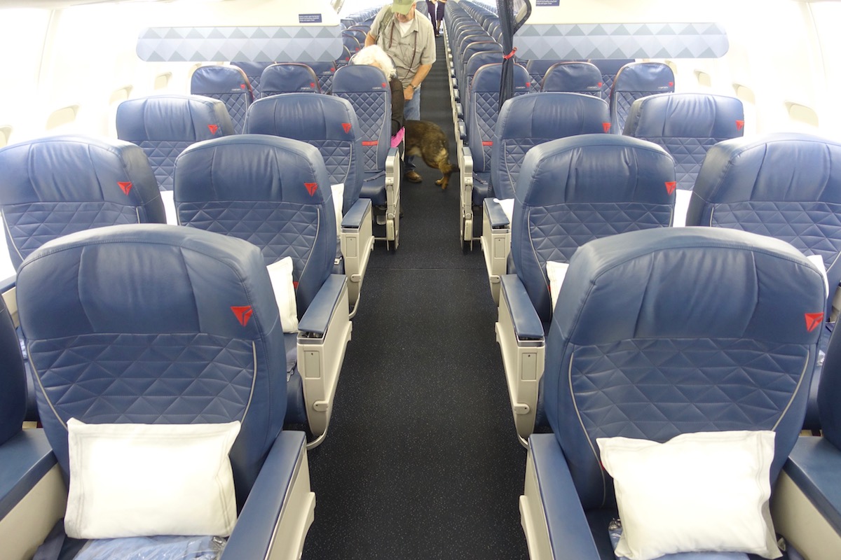 Review Delta Air Lines 737 First Class One Mile At A Time