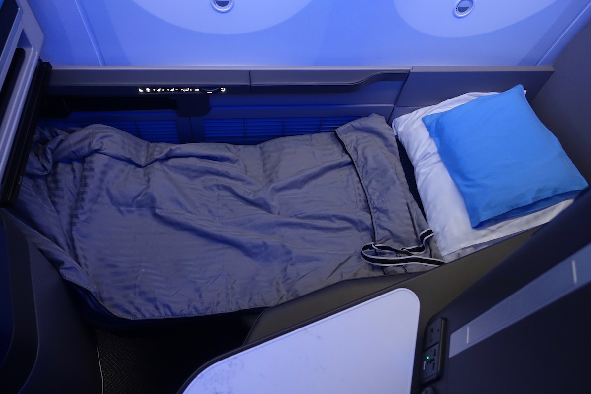 United 787-10 Polaris Business Review I One Mile At A Time